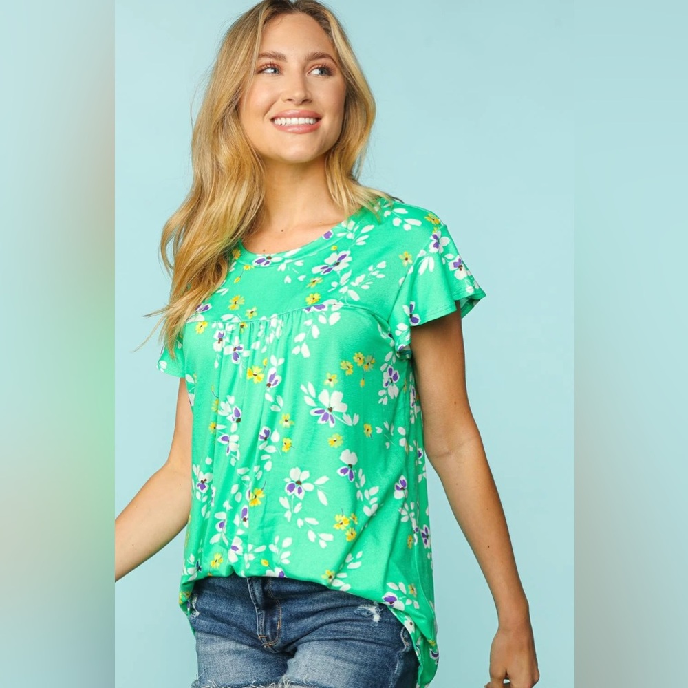 Green Ruffle Short Sleeve Floral Top